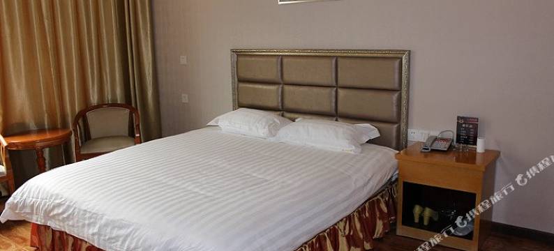 随州AA电竞影视酒店图片