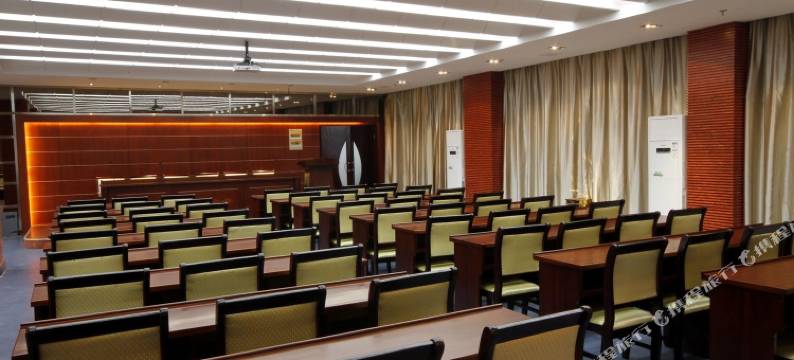 长城大酒店(婺源弦高西湖凼街区高铁站店)图片