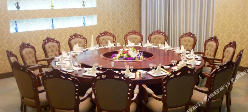 东阿金鹊城商务酒店图片