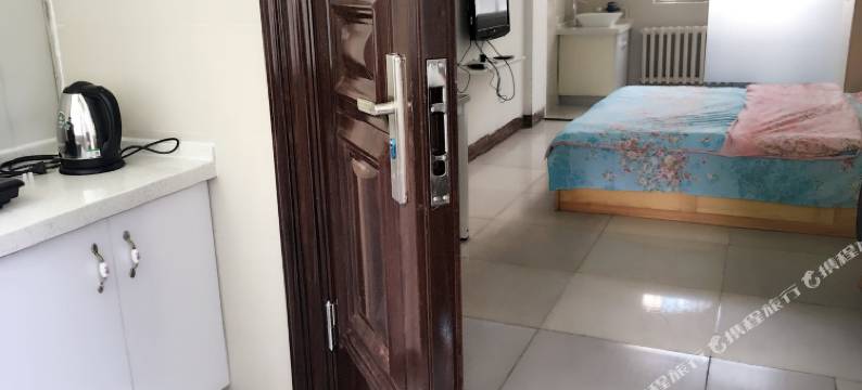 洛阳牡丹公园旁独立一居公寓(分店)图片