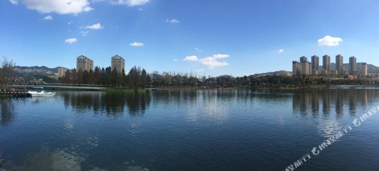 万华精品商务酒店(昆明白云路地铁站同德广场店)图片