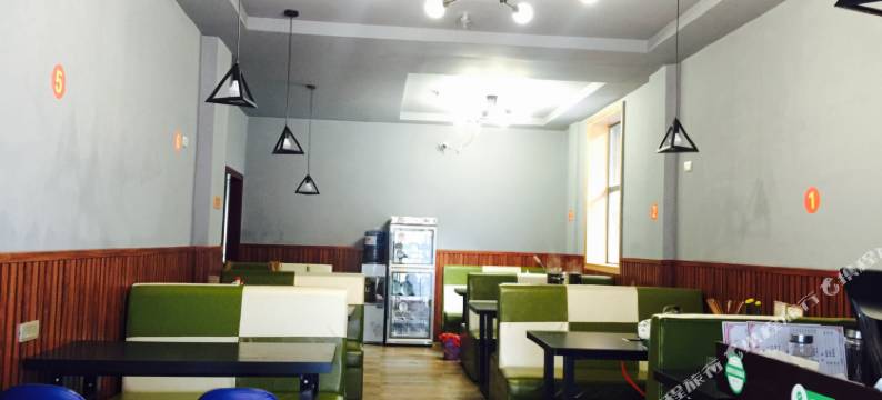 六盘水新凤凰酒店图片