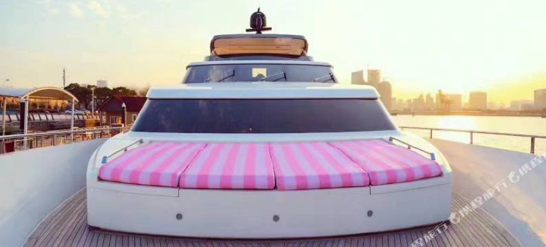 上海幻境游艇派对游艇图片