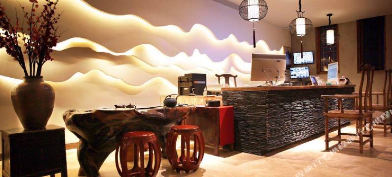 布拉尔酒店(重庆八公里二手车交易市场店)图片