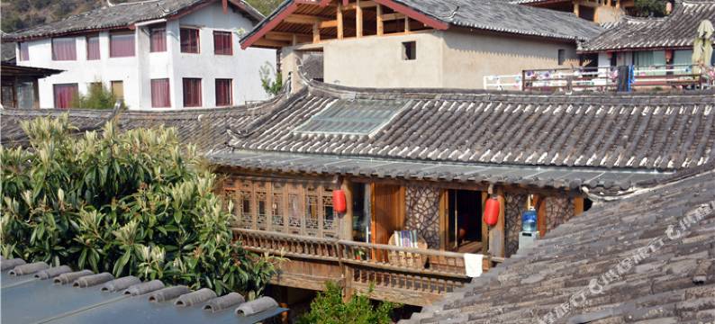 丽江束河龙隐客栈图片