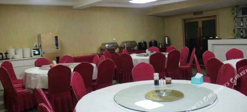 阿拉善左旗漠北牧歌酒店图片