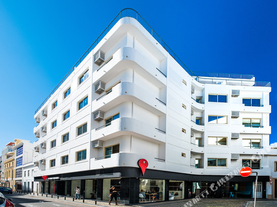 法鲁市中心Stay酒店