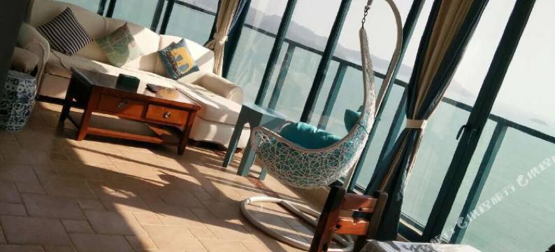 万科双月湾女王假日海景公寓图片