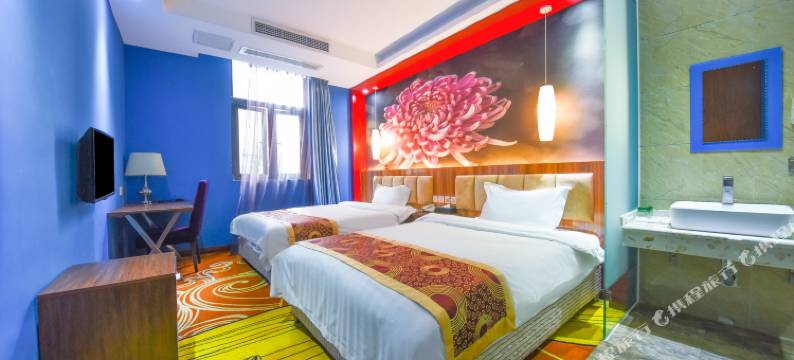 花香盛世酒店(成都城东客运中心站锦城逸景店)图片