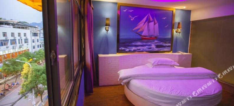 张家界七月天城市度假酒店图片