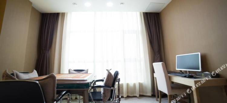 南县雅朵假日酒店图片