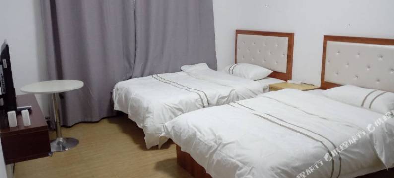 正安365宾馆(珍州东路分店)图片