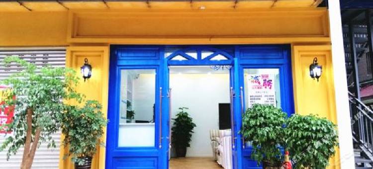 绵阳·三怡公寓式酒店(绵阳国际会展中心永兴好吃街店)图片