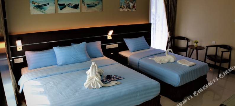 爱潜海浪酒店(Wave View Hotel)图片