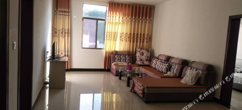 婺源山景红枫客栈图片