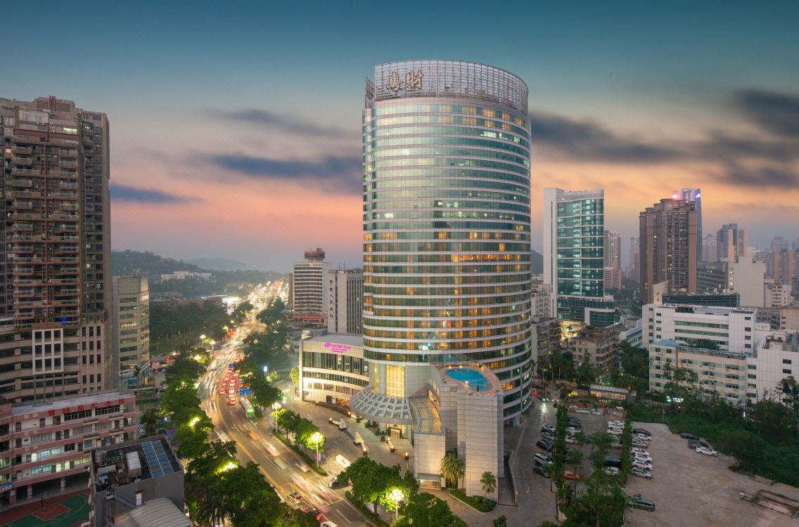 Crowne Plaza Zhuhai City Center Hotel Reviews And Room Rates - 