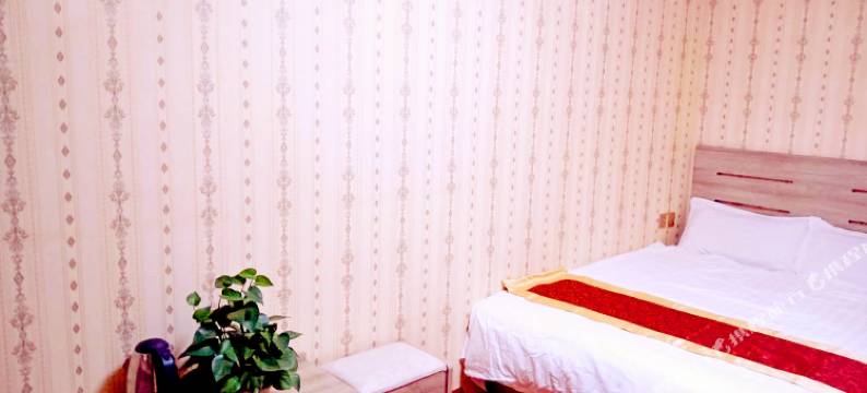 双北宾馆(太原火车站服装城店)图片