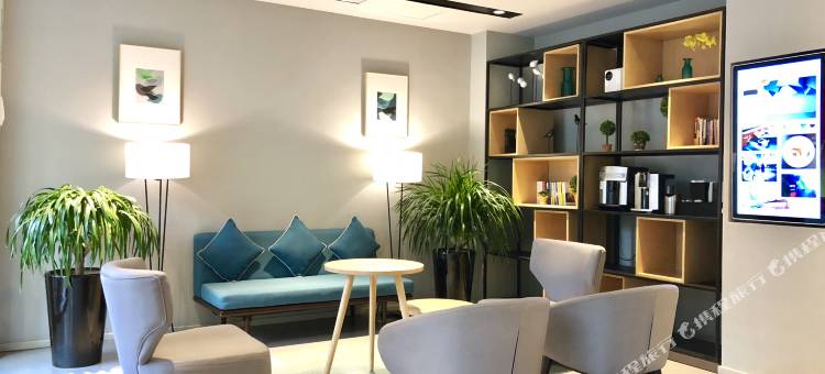 如家商旅酒店(武汉万松园美食街取水楼地铁站店)图片