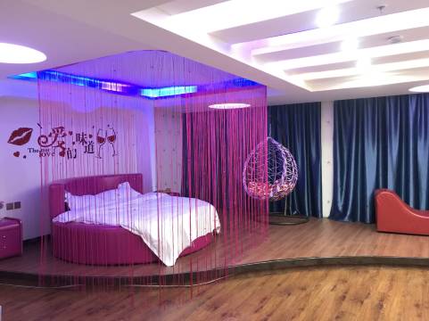 鹿邑乐居主题酒店