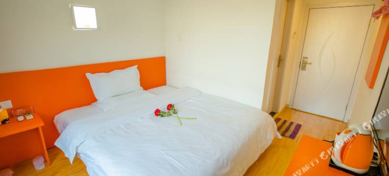 蜜蜂酒店(呼和浩特维多利商场火车站店)图片