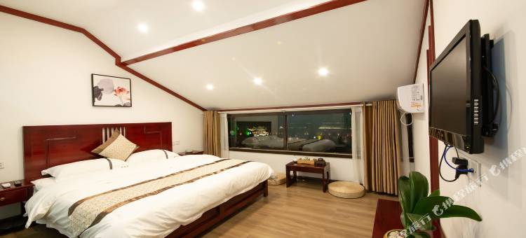 凤凰紫轩阁客栈图片