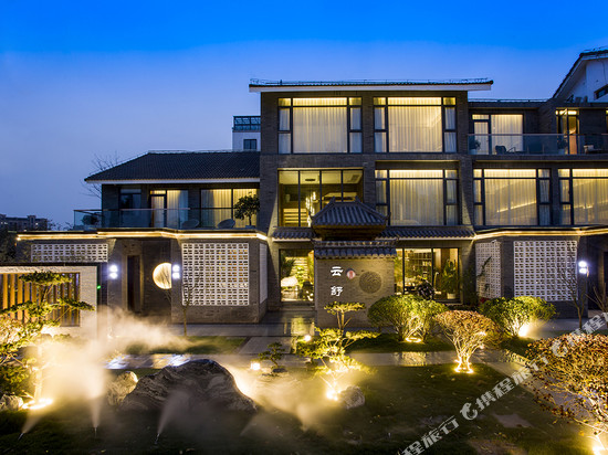 扬州东关街何园香樟树酒店