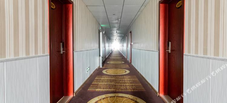 OYO南京湖东宾馆图片