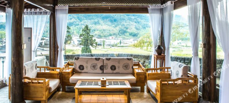 宏村翰林小苑民宿(塔川秋色店)图片