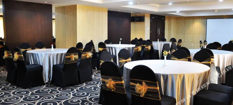 巴淡岛贝弗利酒店(Beverly Hotel Batam)图片