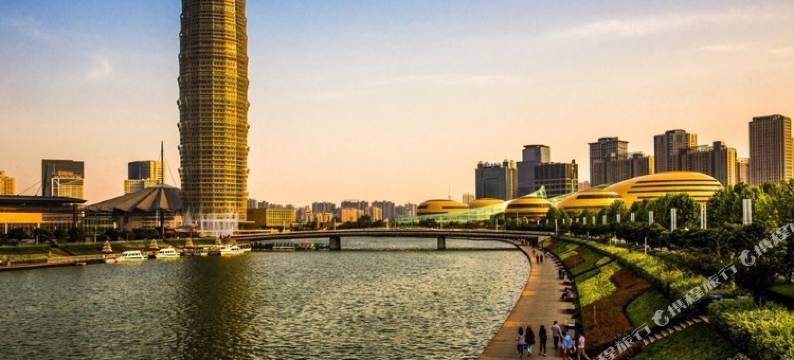 万引力酒店(郑州CBD会展中心中储粮大厦店)图片