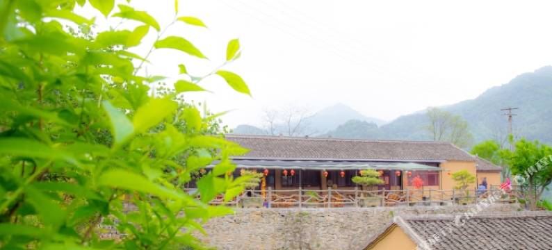 武当山太子坡神泉山庄图片