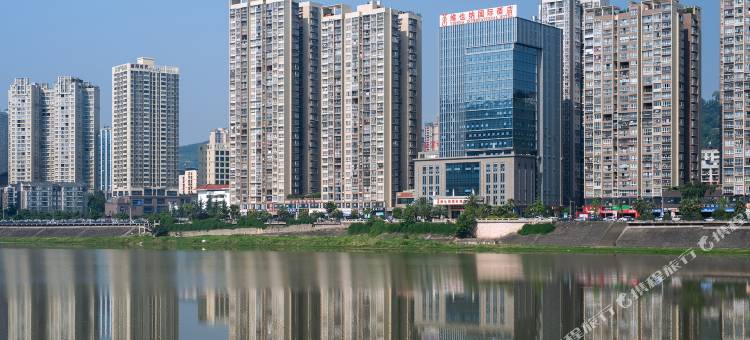 维也纳国际酒店(巴中大东门店)图片