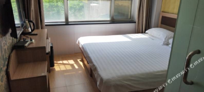 长春蓝瑟时尚宾馆图片