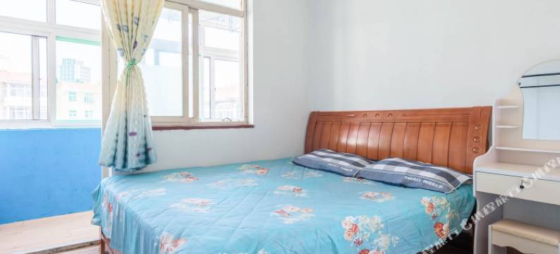 青岛金茂湾团岛海鲜市场隧道口栈桥火车站民宿图片