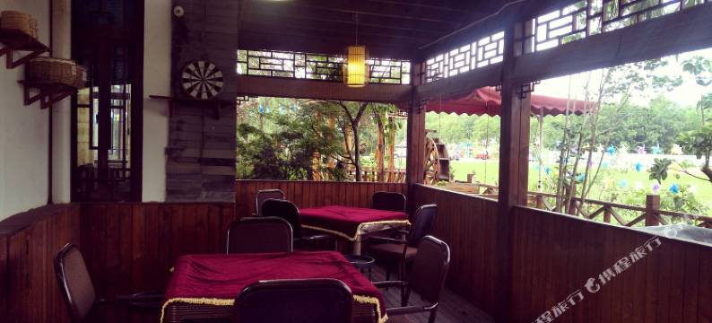 成都枫林晚民宿(街安路分店)图片