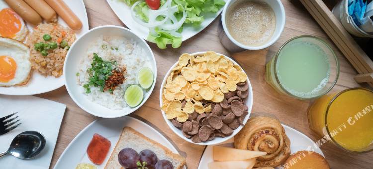 Holiday Inn Express 新加坡实龙岗智选假日酒店(Holiday Inn Express Singapore Serangoon)图片