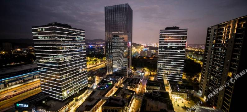 莱思特主题公寓(广州科学城绿地中央广场店)图片