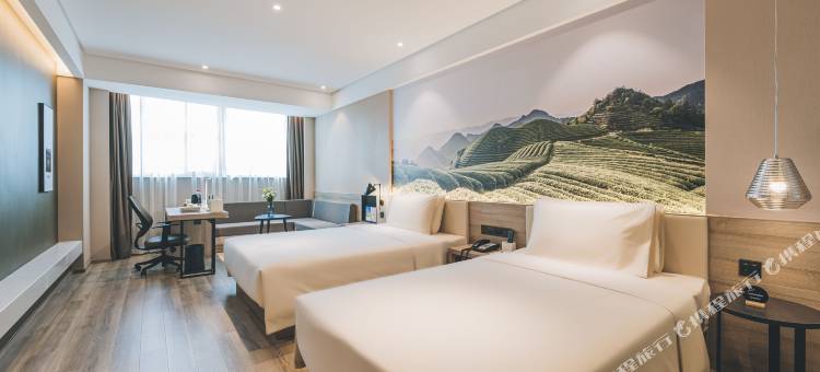 义乌国际商贸城稠州北路亚朵酒店图片