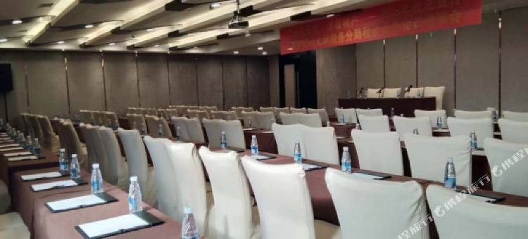 拉萨岷山银桥大酒店(大昭寺店)图片