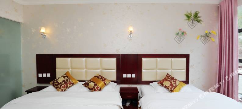 四姑娘山金颐酒店图片