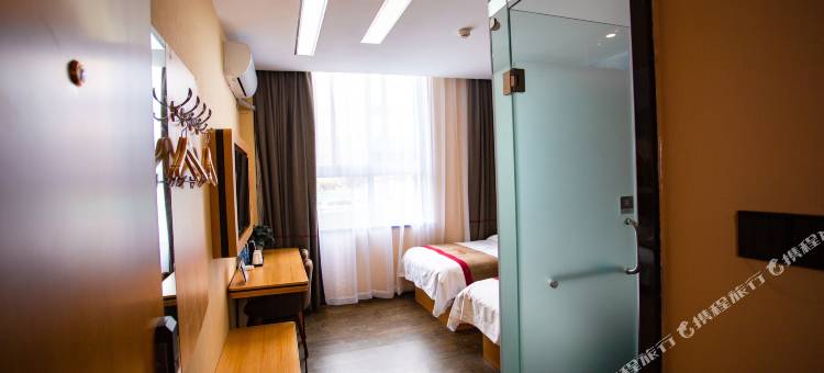 尚客优精选酒店(洛阳洛龙区龙门高铁站客运中心店)图片