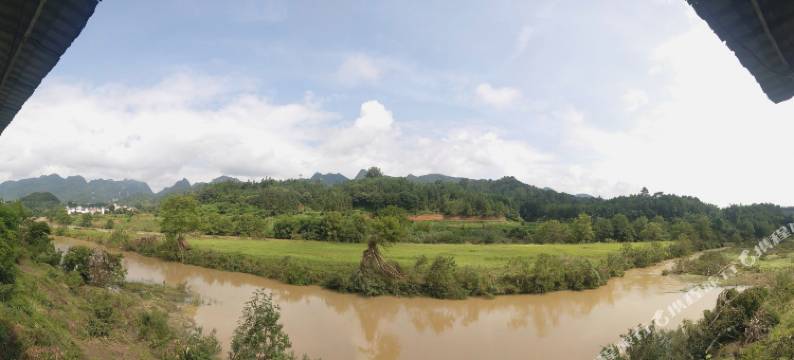 荔波瞬江湾休闲山庄图片