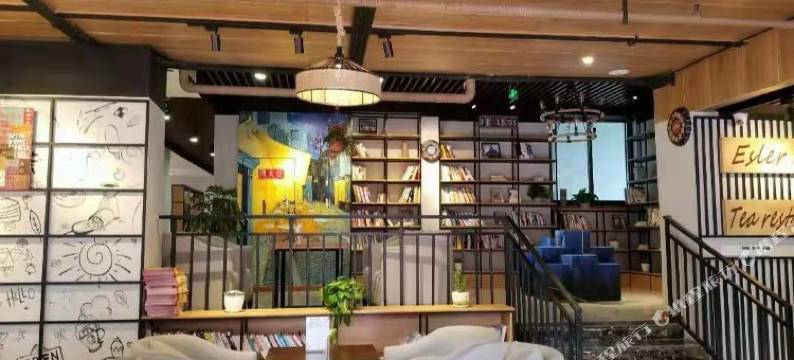 成都牛棚公寓(洪河地铁站店)图片