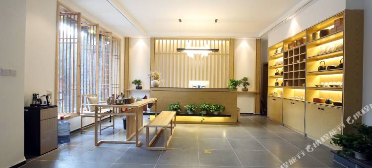 凤凰木禾居茶颐民宿(凤凰古城店)图片