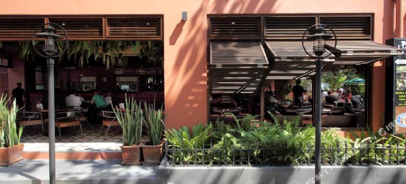 拉姆布特里村广场旅店(Rambuttri Village Inn & Plaza)图片