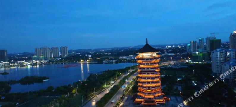 钦州瑞亚思客栈(吾悦广场店)图片