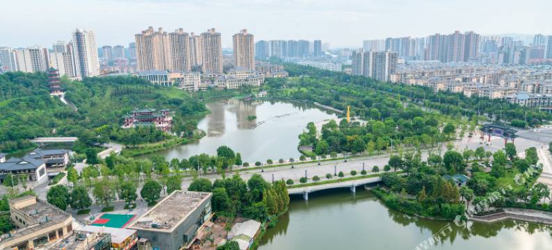 Li好酒店(重庆永川高铁东站店)图片