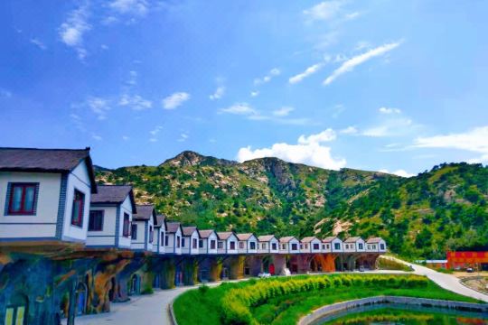 选择房间开业:2019平度山水涧民宿位于古琥公路茶山风景区南区.