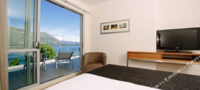 湖畔公寓(Lakeside Apartments)图片