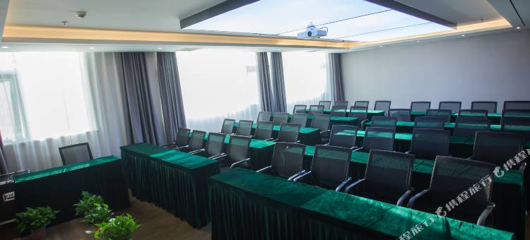 非繁·精品酒店(焦作火车站高铁站店)图片